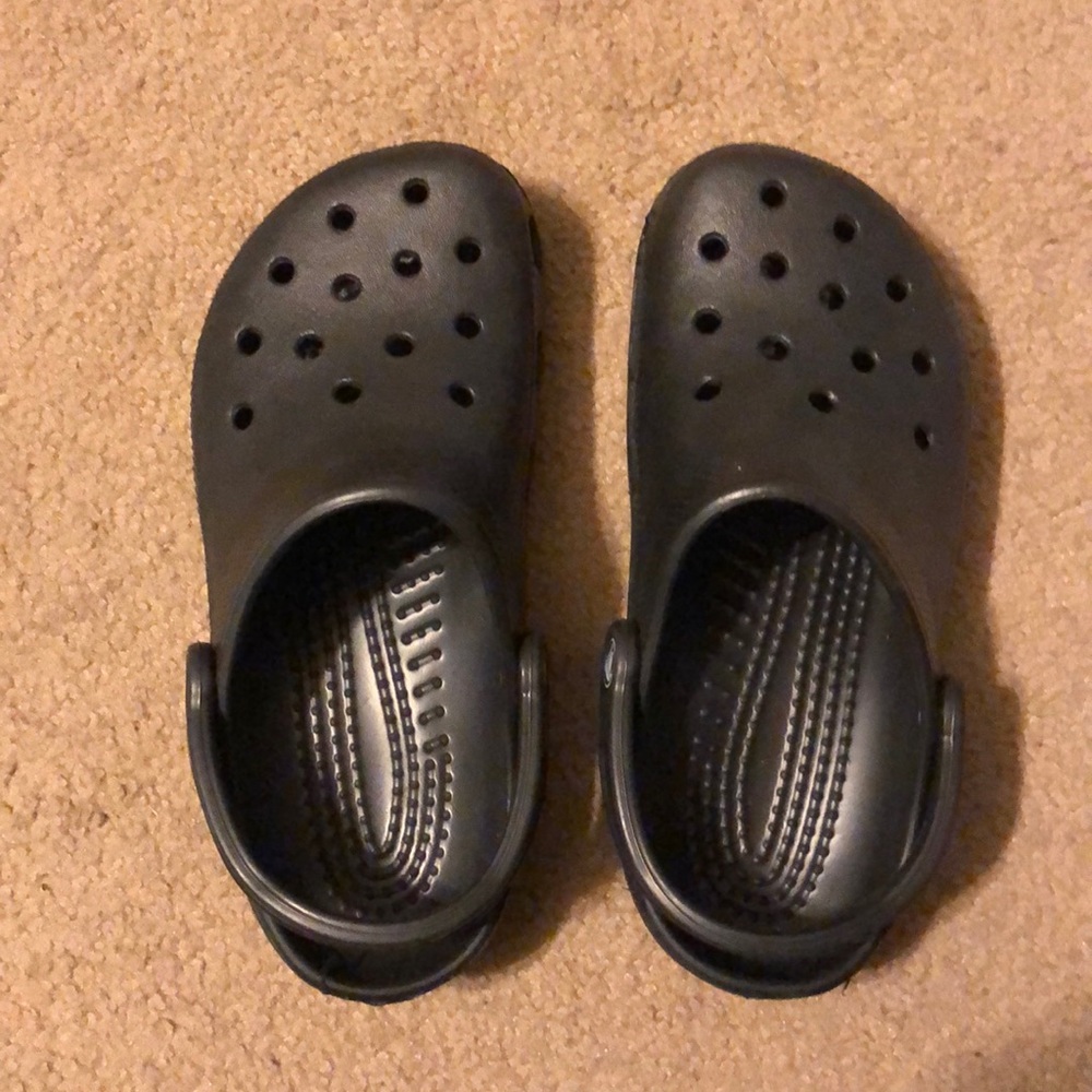 Women’s crocs